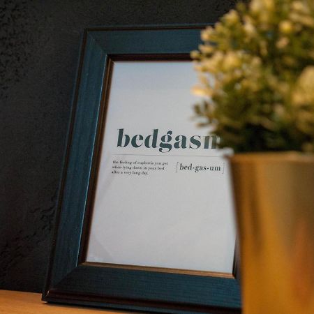 Bed Milano Linate Hotel Exterior foto