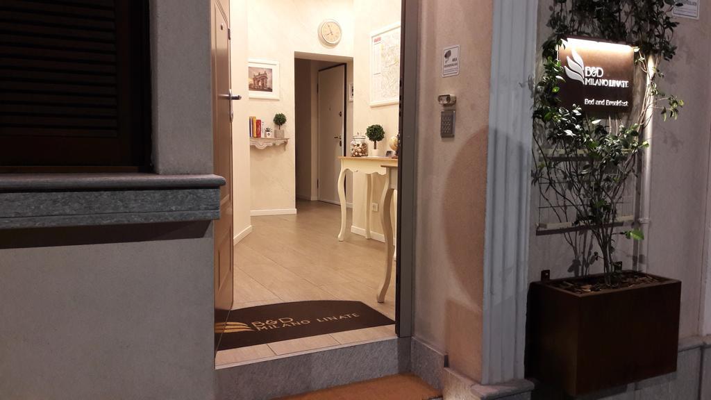 Bed Milano Linate Hotel Exterior foto