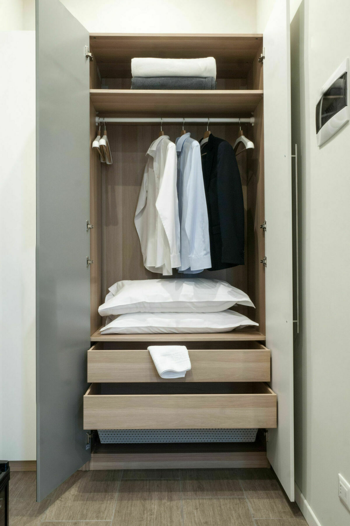 Bed Milano Linate Hotel Exterior foto